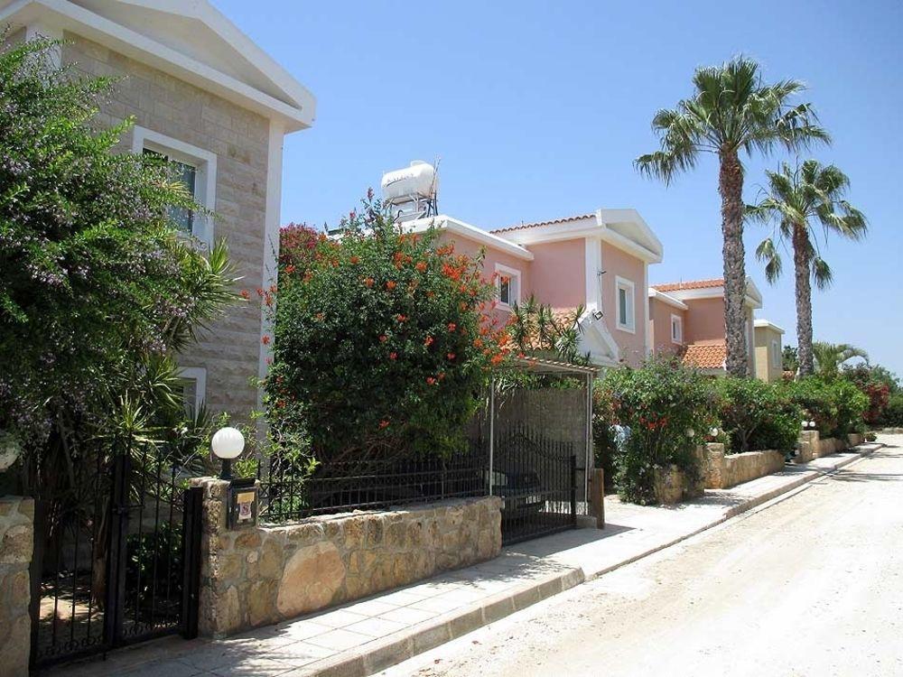 Rododafni Villas Klorakas Esterno foto