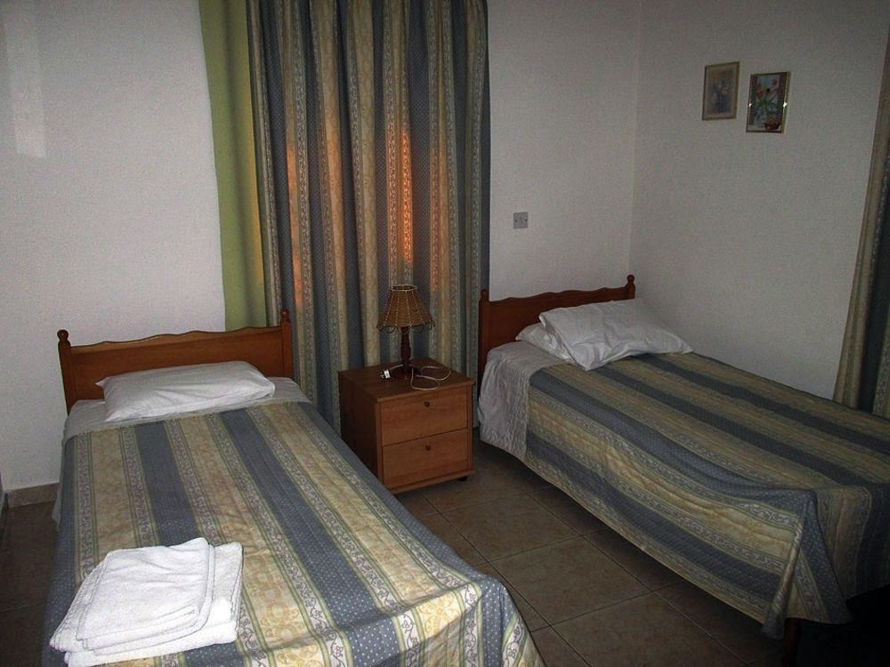 Rododafni Villas Klorakas Esterno foto