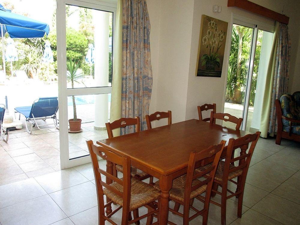 Rododafni Villas Klorakas Esterno foto