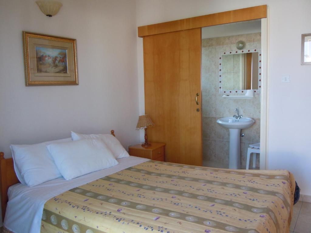 Rododafni Villas Klorakas Camera foto